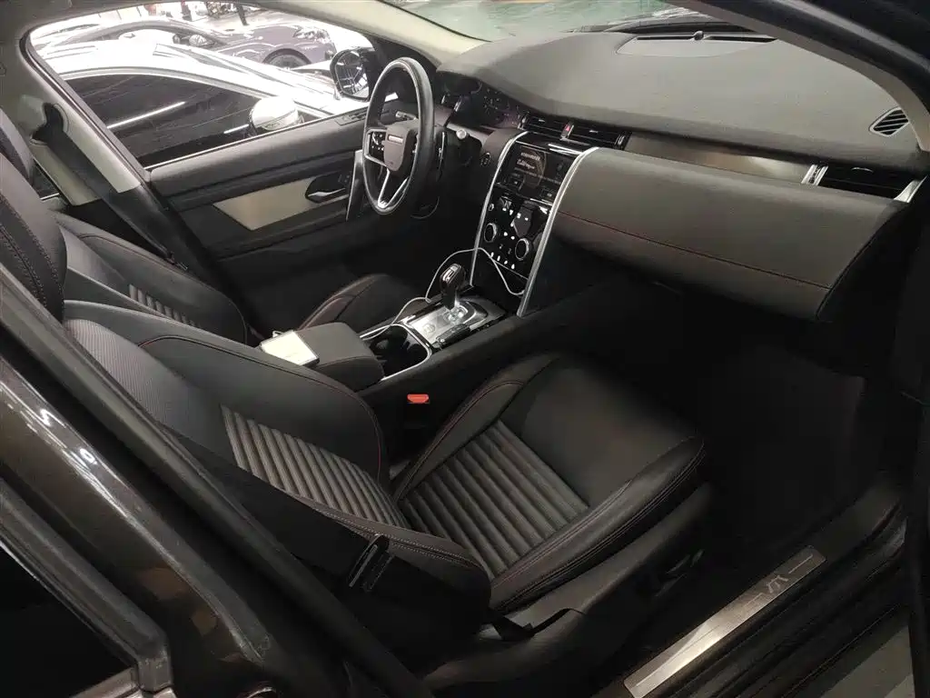 Land Rover Discovery Sport 2022 Model 249PS R-Dynamic S Performance Edition 5-Seater фото 25