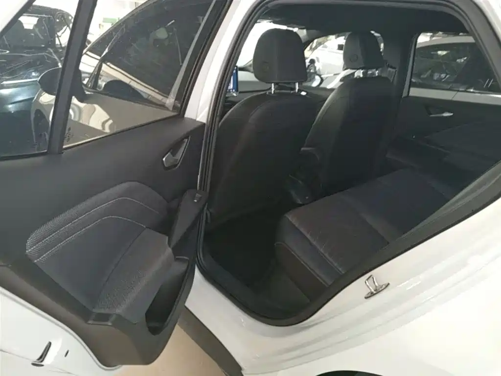Volkswagen ID.3 2025 Smart Pure Intelligent Edition фото 17
