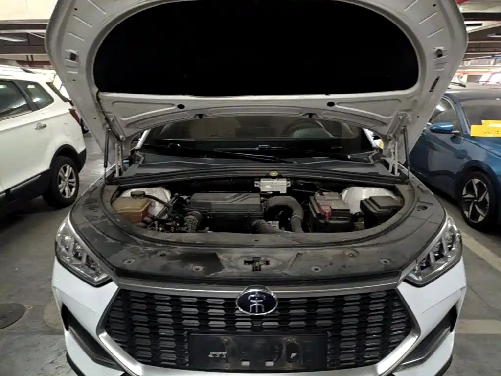 Фото 20 - BYD Song PLUS