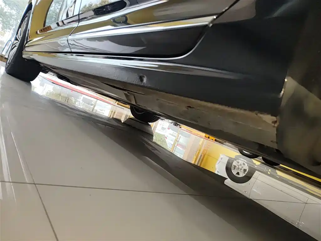 Volkswagen Passat 2019 330TSI Luxury Edition China VI фото 22