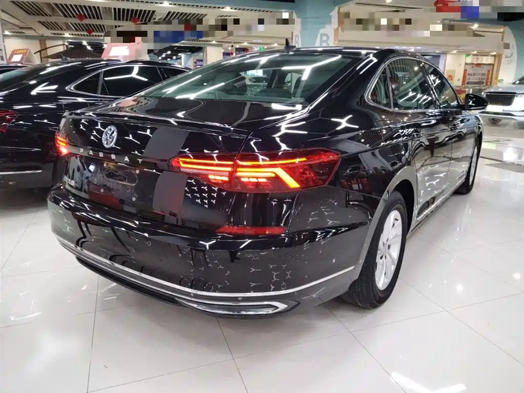 Volkswagen Passat 2020 280TSI Business Edition China VI фото 5