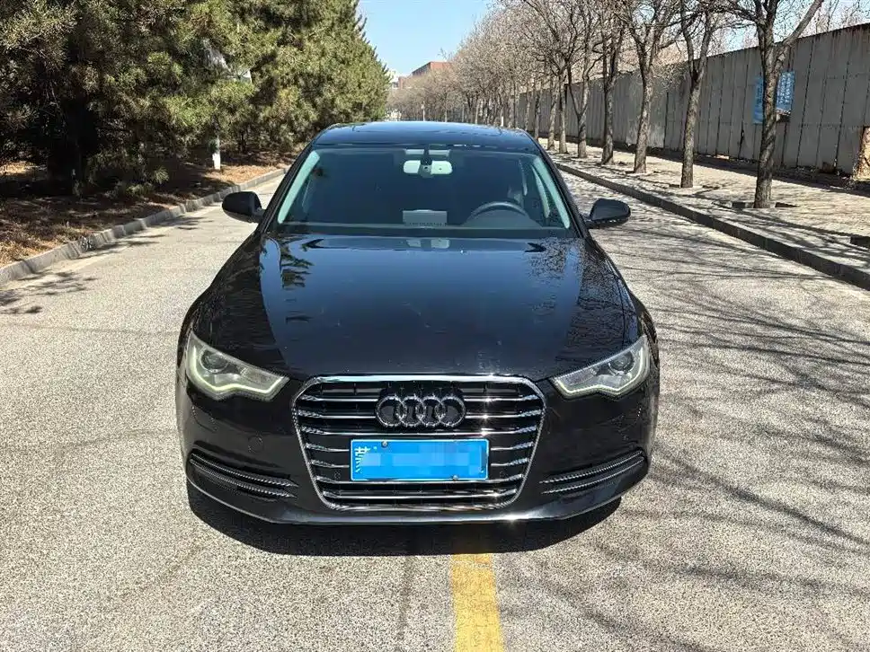 Audi A6L 2015 30 FSI Millionth Anniversary Comfort Enjoyment Type фото 2