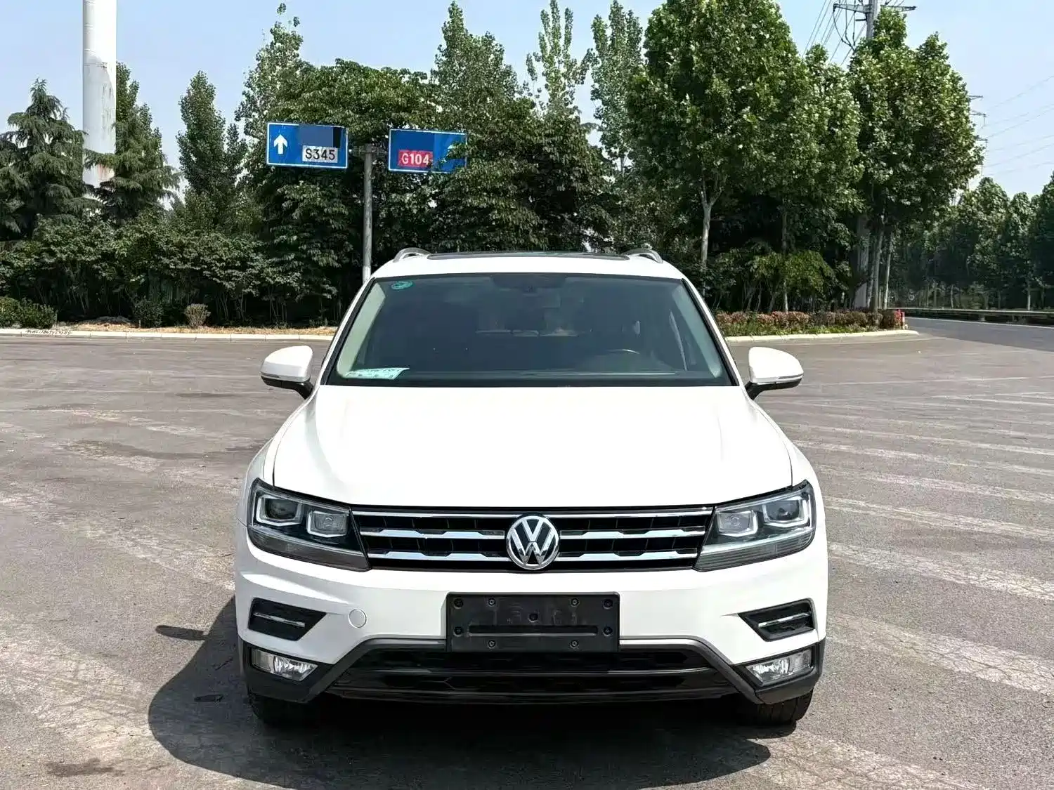 Фото 1 - Volkswagen Tiguan L