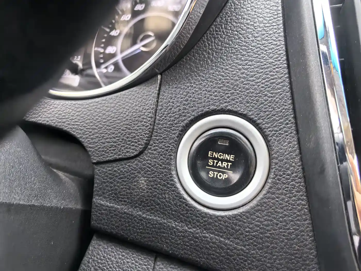 Baojun 560 2015 2015 1.8L Manual Luxury