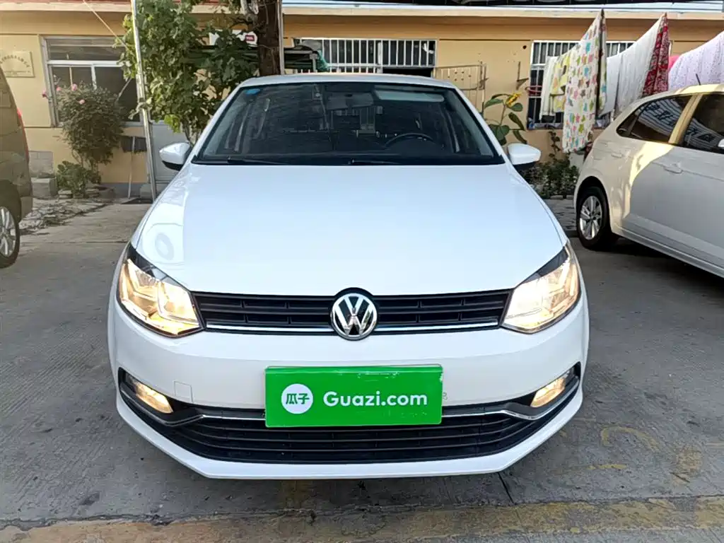 Volkswagen Polo 2018 1.5L Auto Comfort фото 3
