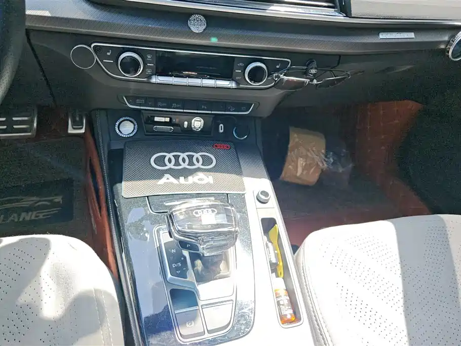 Audi Q5L 2025 45 TFSI Luxury Dynamic фото 16