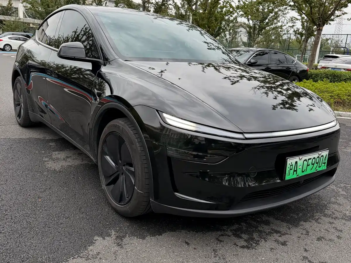 Tesla Model Y 2026 2026 Long Range Rear-Wheel Drive