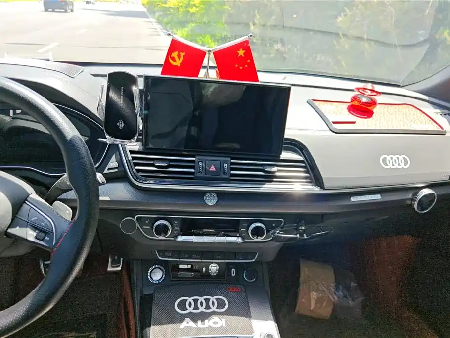Audi Q5L 2025 45 TFSI Luxury Dynamic фото 13