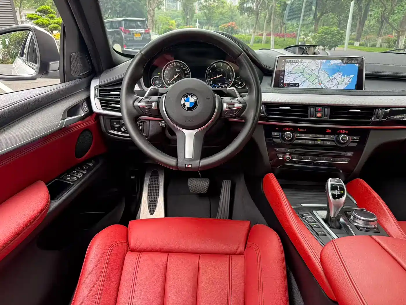 BMW X6 2019 xDrive35i M Sport Package фото 11