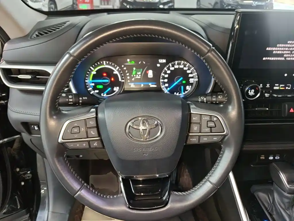 Toyota Highlander 2023 2023 2.5L Smart Hybrid Dual Engine AWD Premium 7-Seater