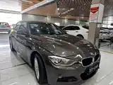 Photo 11 - BMW 3 Series (Import)