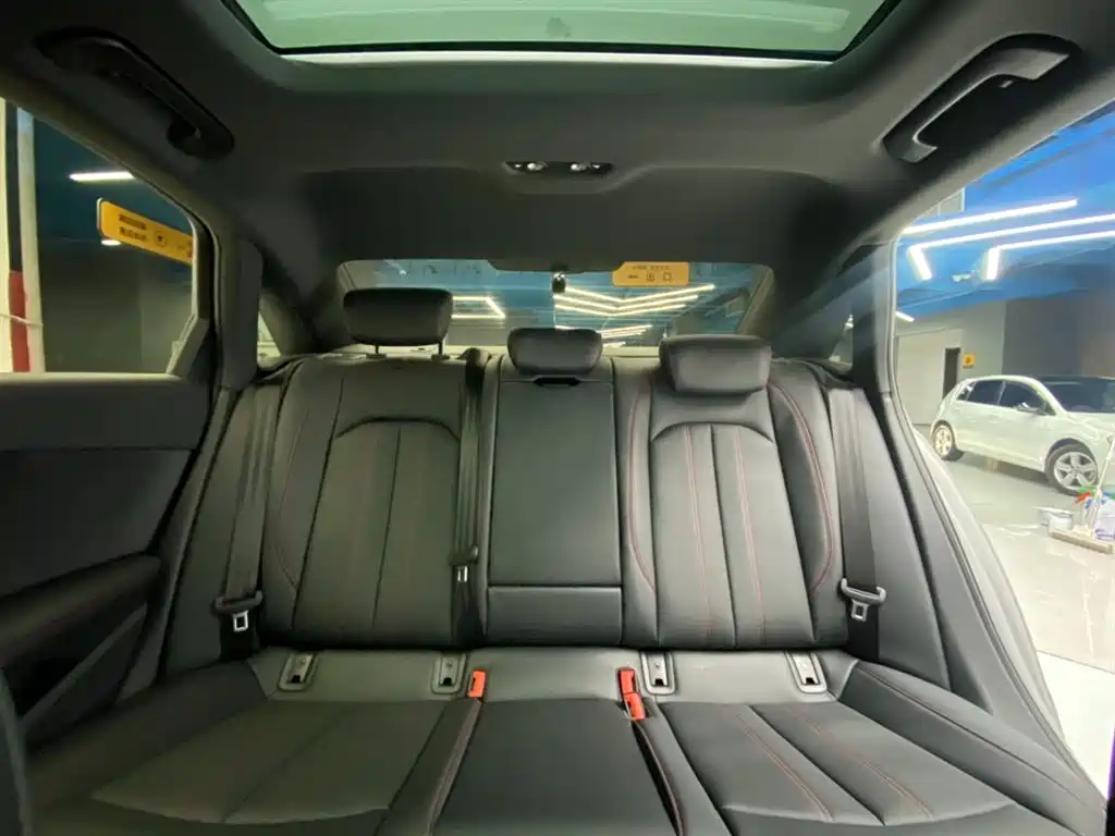 Audi A4L 2024 40 TFSI Luxury Dynamic фото 22