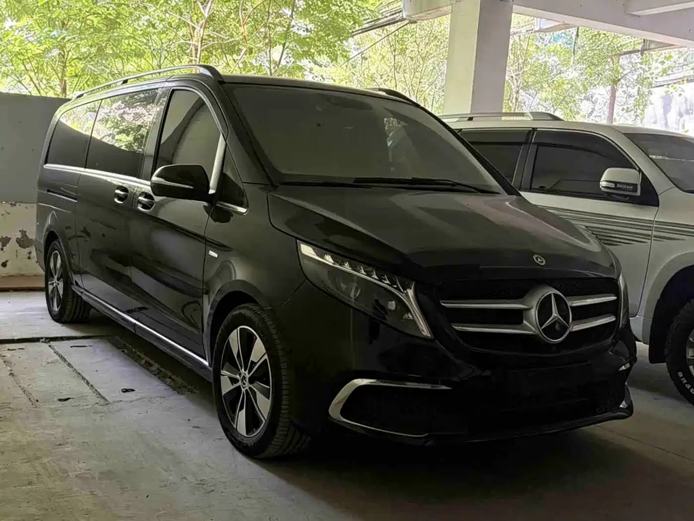 Mercedes-Benz V-Class 2022 V 260 L Long Wheelbase Prestige Edition фото 5