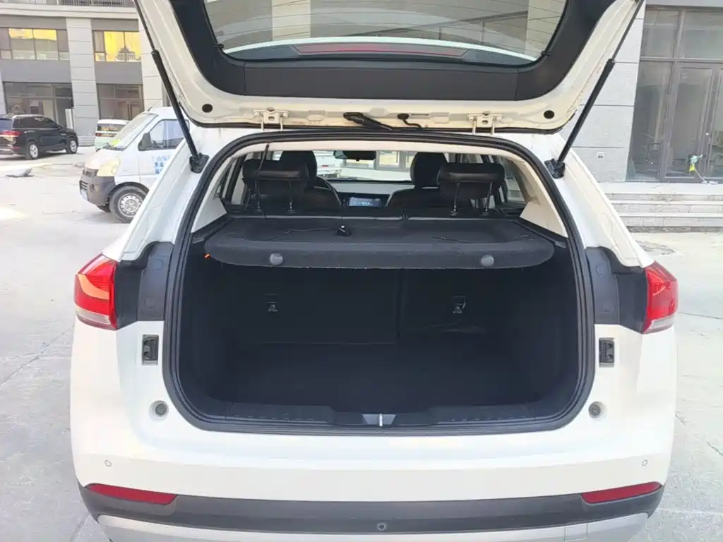 Photo 19 - Haval H2s