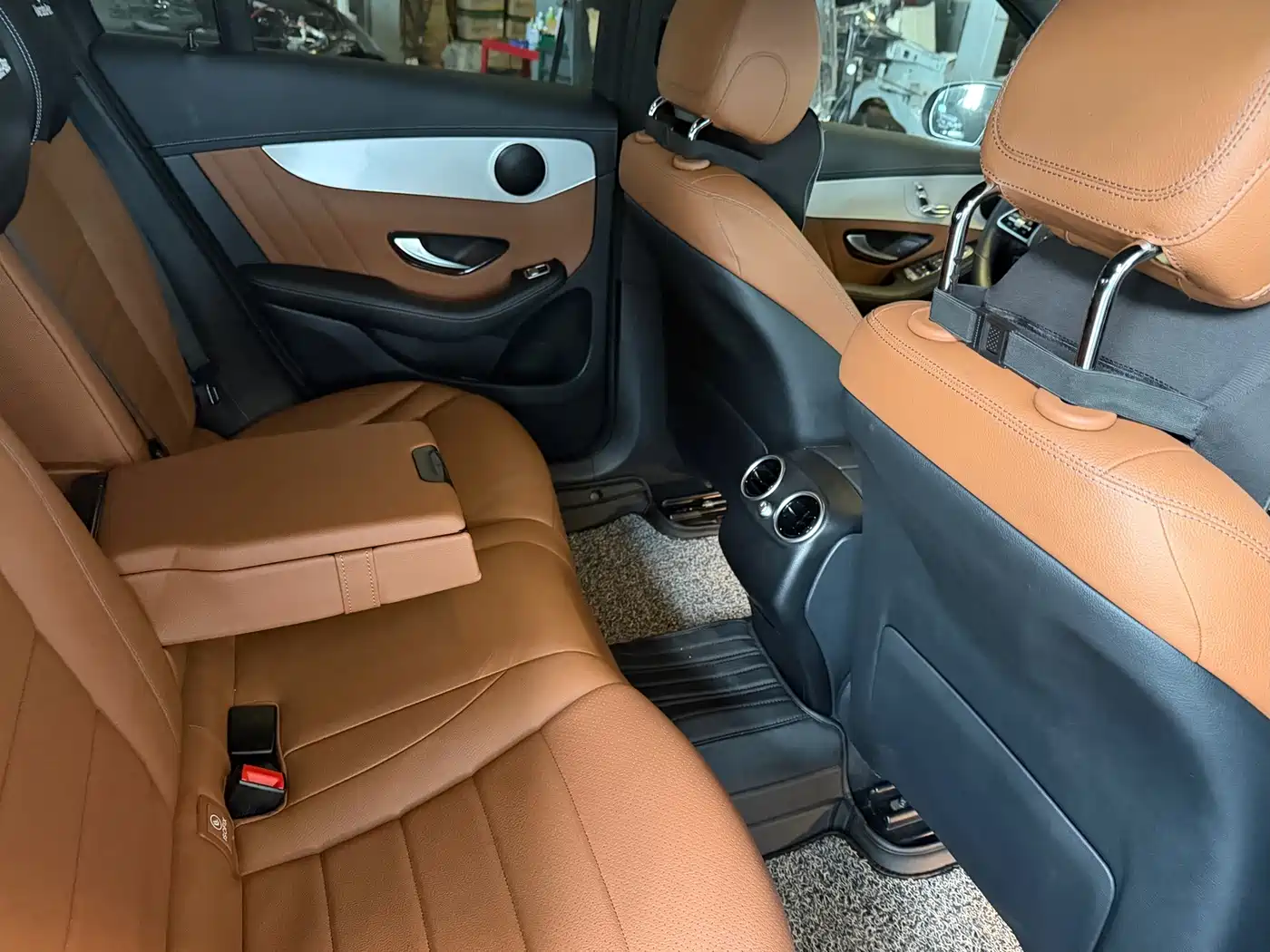 Mercedes-Benz GLC Coupe 2020 2020 GLC 260 4MATIC Coupe SUV