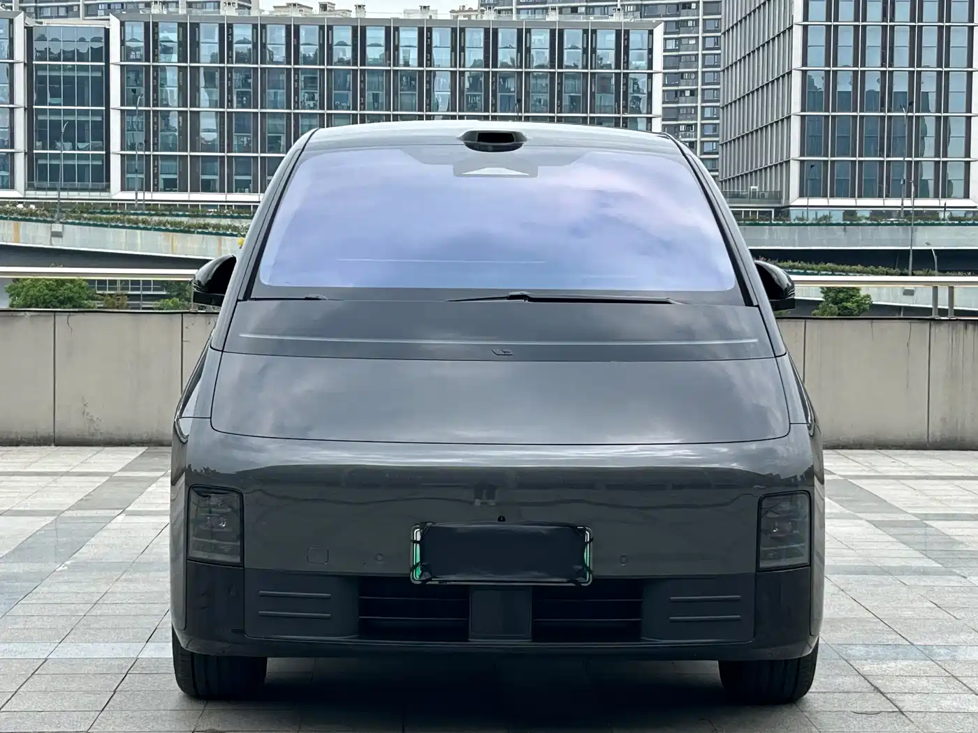 2026 Li Auto MEGA