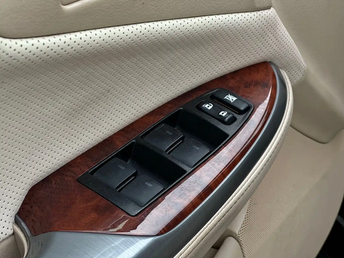 Toyota Crown 2012 2.5L Royal Leather Edition фото 13