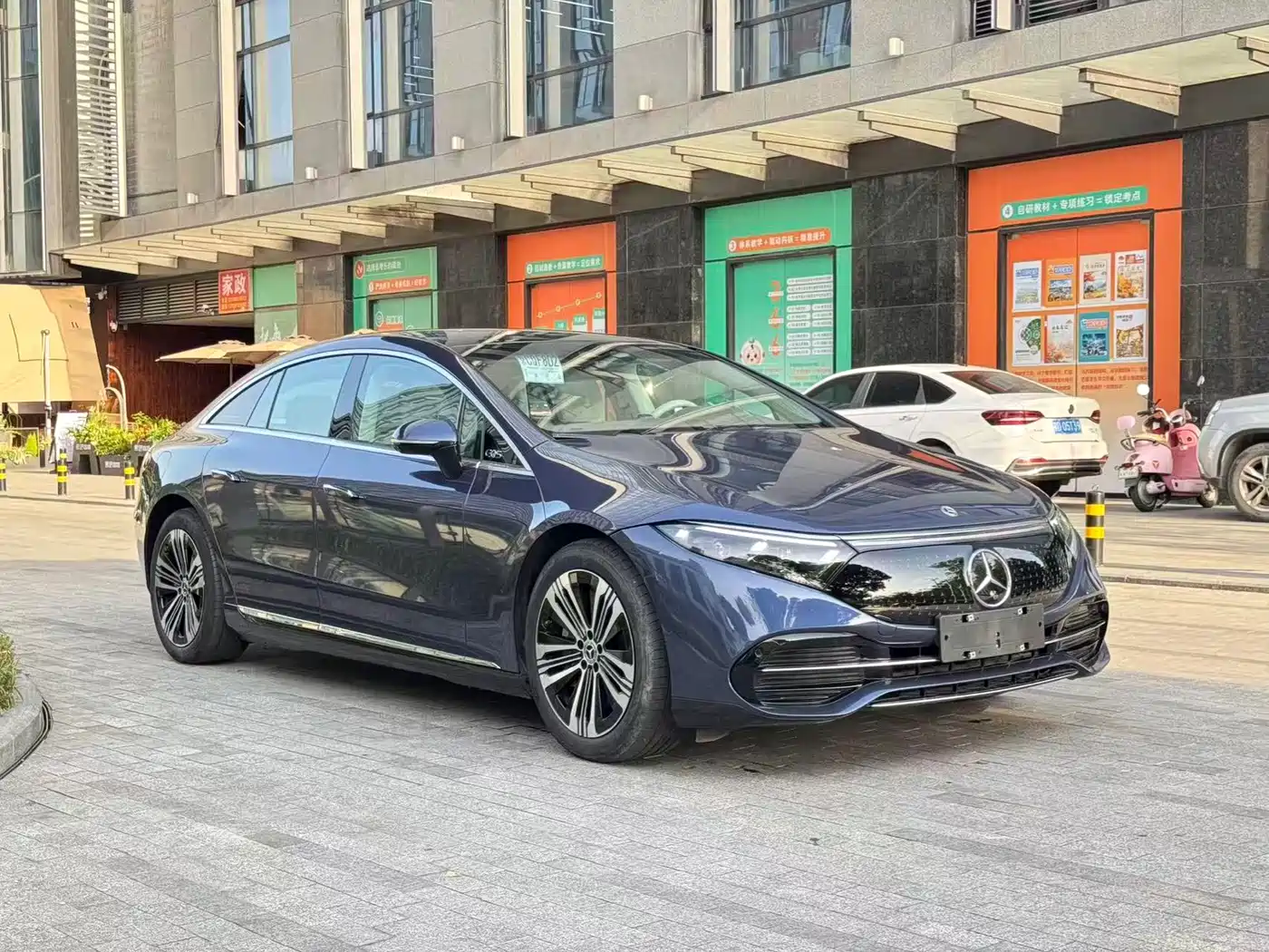Mercedes-Benz EQS 2023 450+ Pioneer Edition фото 3