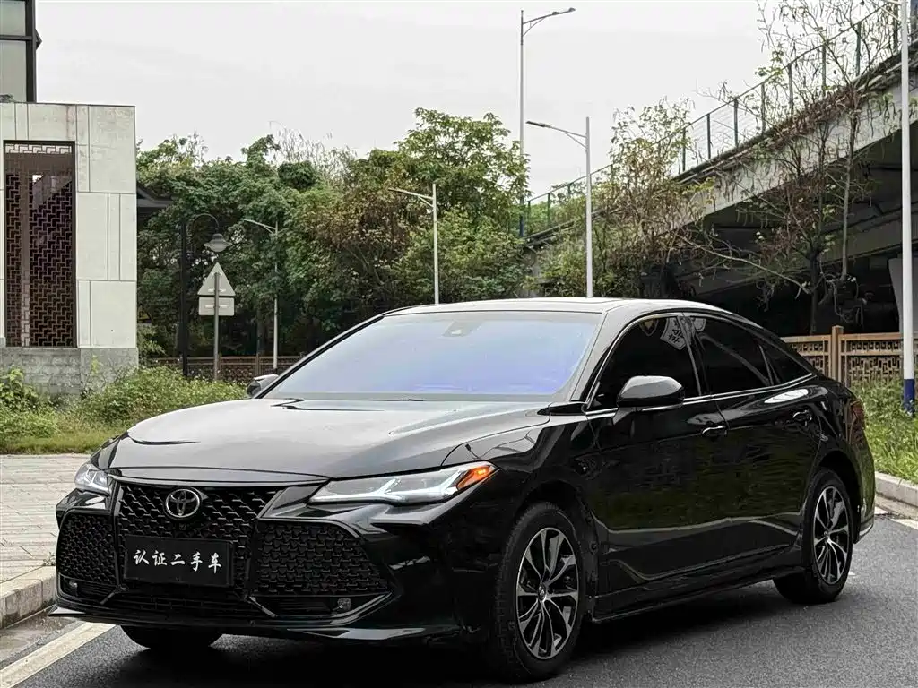 TOYOTA ASIAN DRAGON