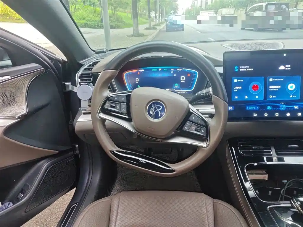 BYD Han 2023 EV Champion Edition 605KM FWD Premium фото 3