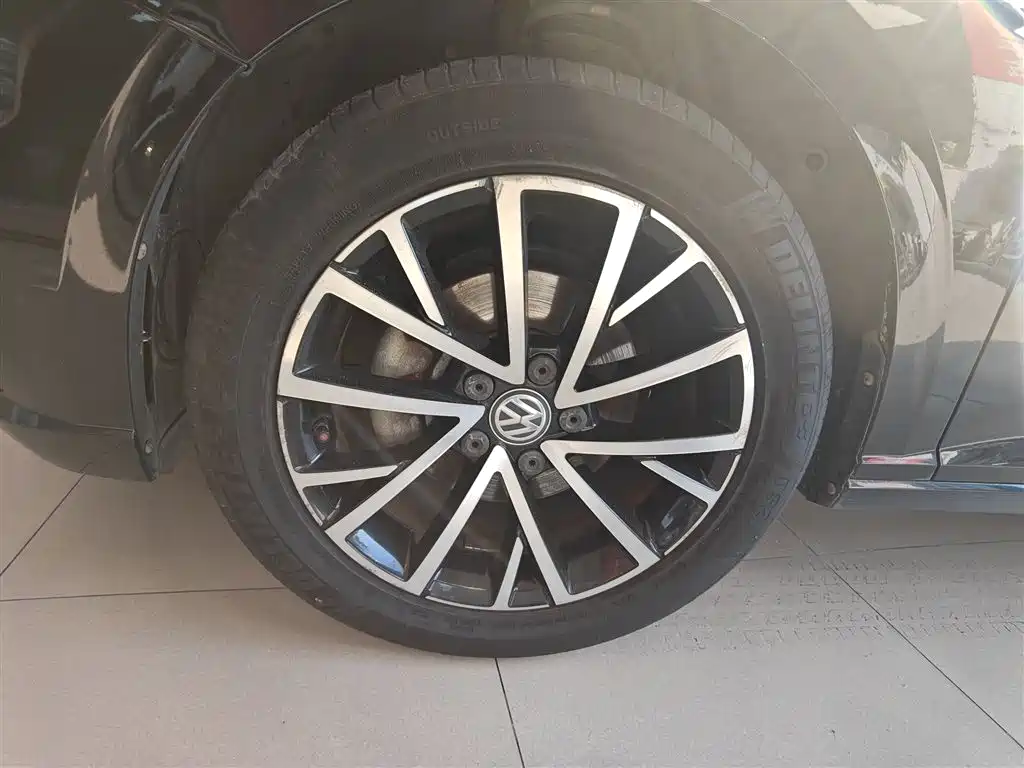 Volkswagen Lavida 2018 280TSI DSG Luxury Edition China V фото 25