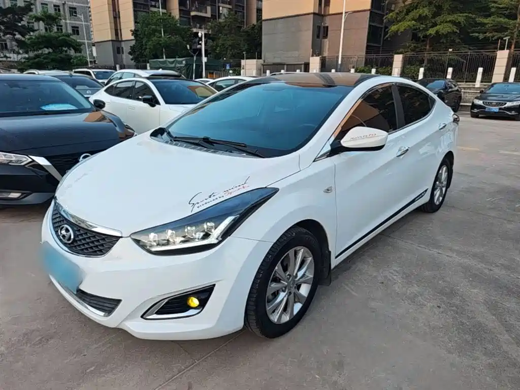 Hyundai Langdong 2016 1.6L Automatic Smart Edition фото 2