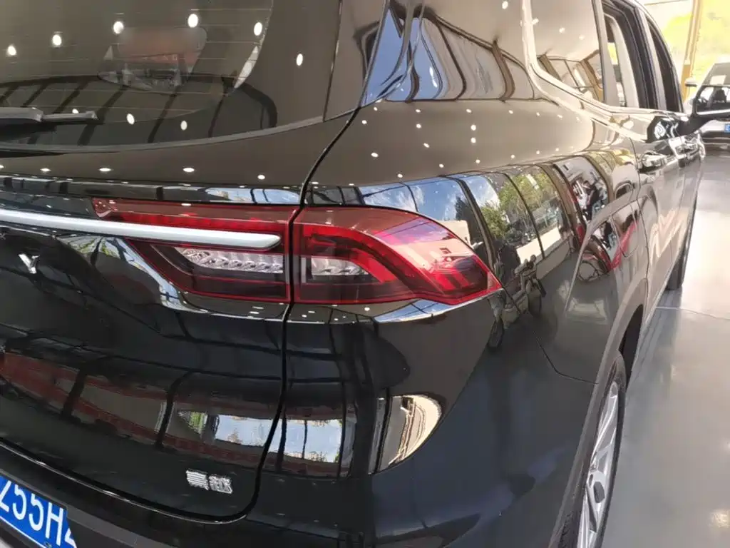Geely Haoyue 2021 2022 1.8TD DCT Luxury 7-Seater