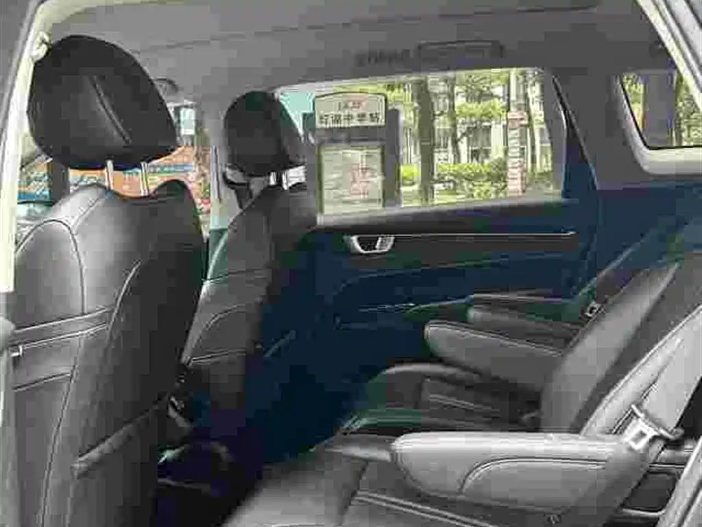 Фото 8 - Wuling Motors Wuling Victory