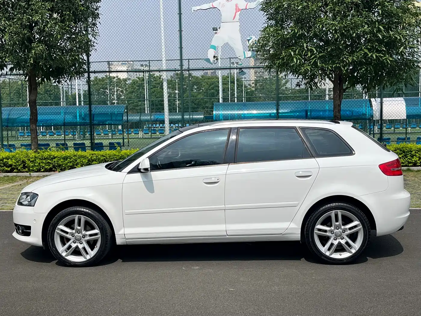 Audi A3 (Import) 2012 Sportback 1.8T Luxury фото 4