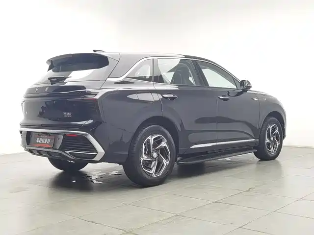 Hongqi HS3 2024 1.5T Aspiration Edition — фото 2