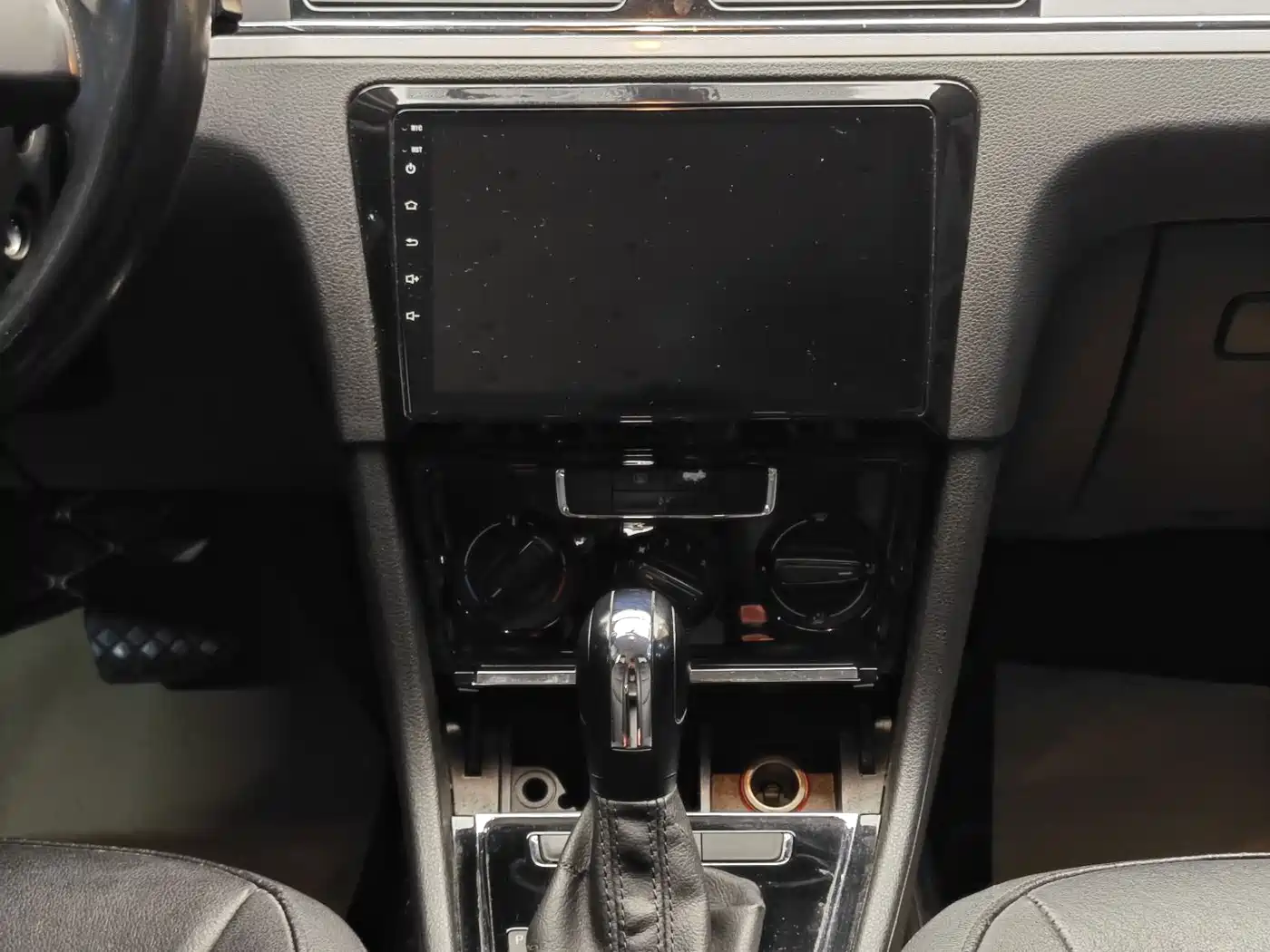 Volkswagen Bora 2015 Quality Edition 1.6L Automatic Fashion фото 18