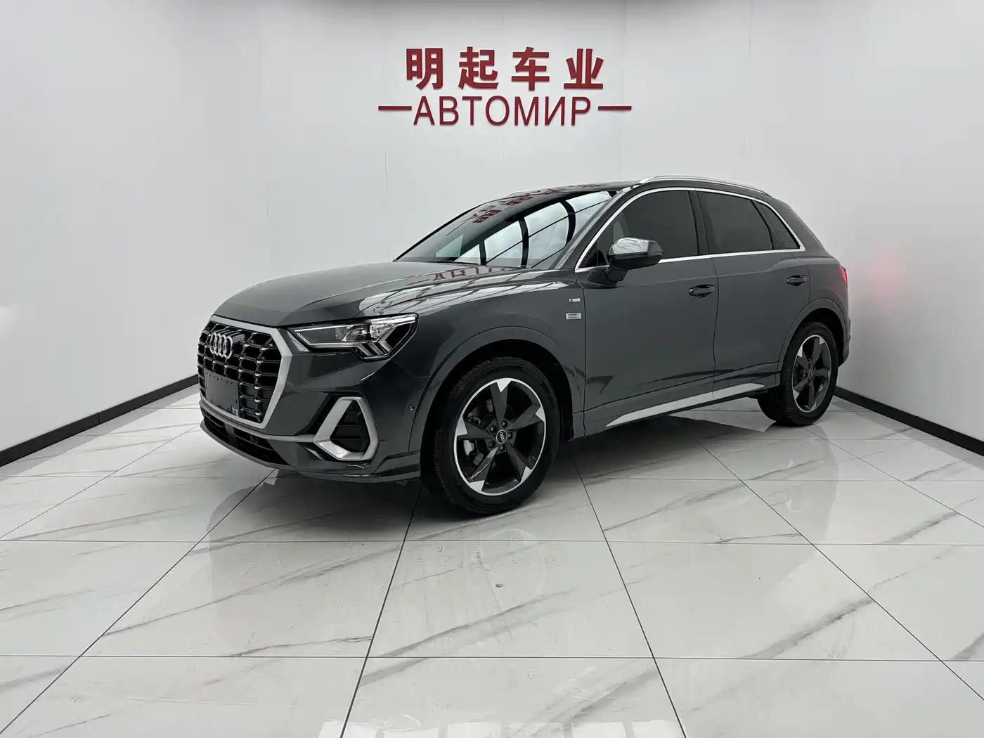  Audi Audi Q3 2023 35 TFSI Fashion Dynamic (1.4T)