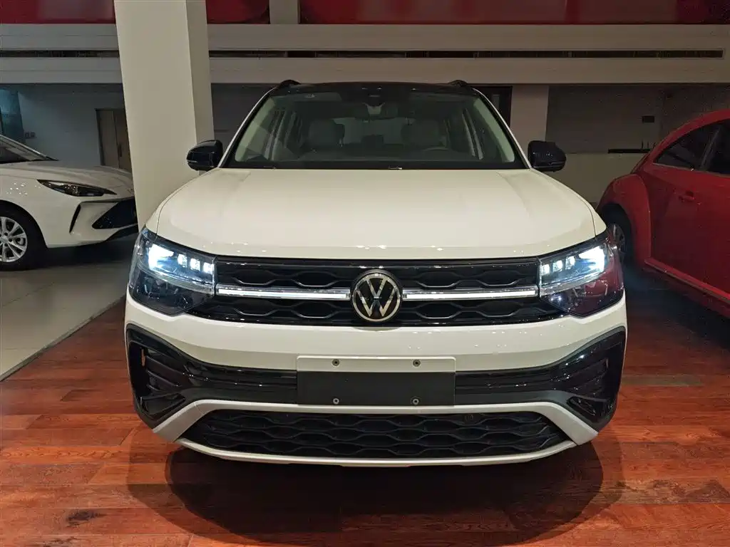 Volkswagen Tharu 2024 300TSI 2WD Moon Premium Edition фото 19
