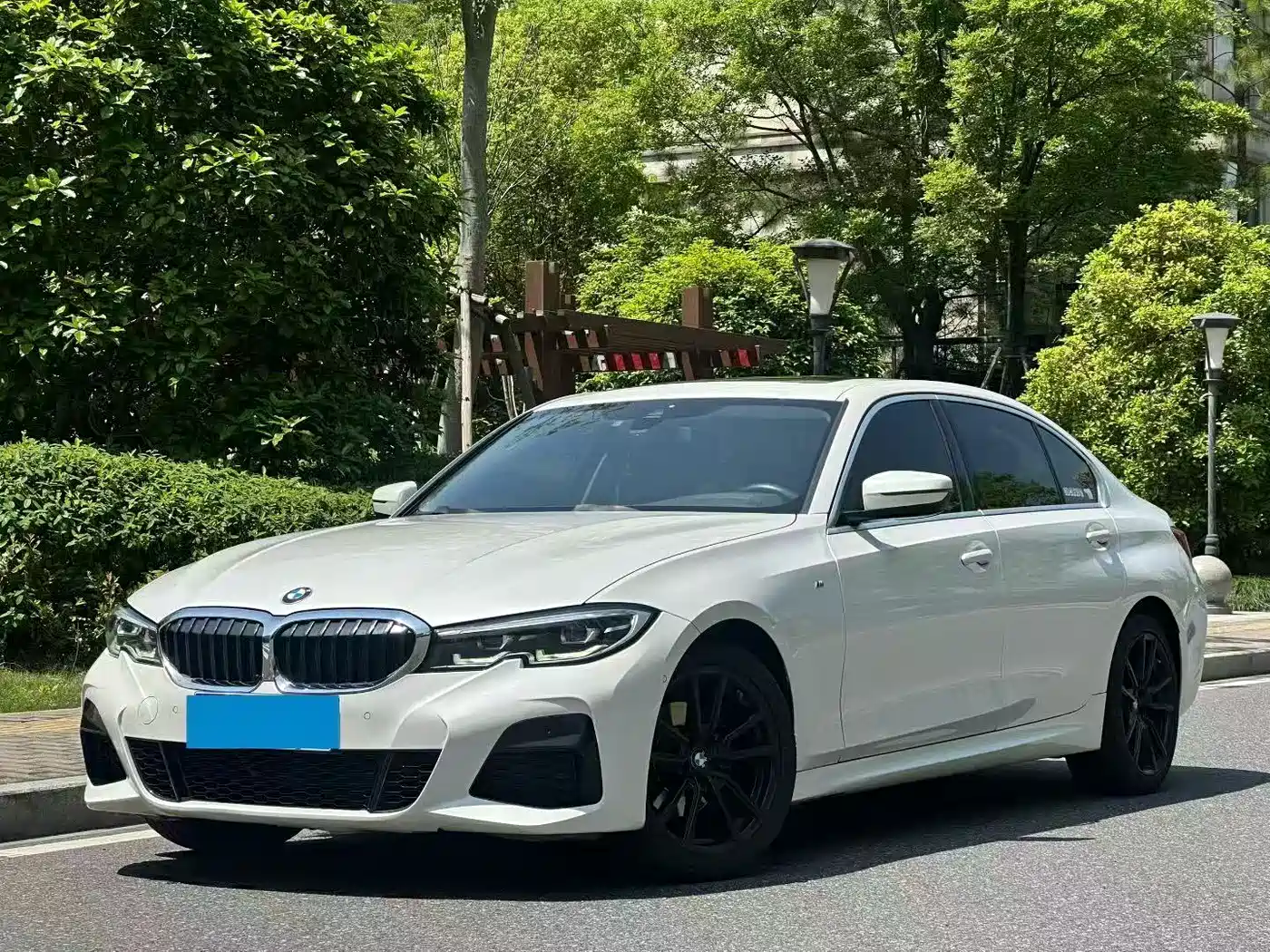 BMW 3 Series 2020 Facelift 325Li Launch Edition