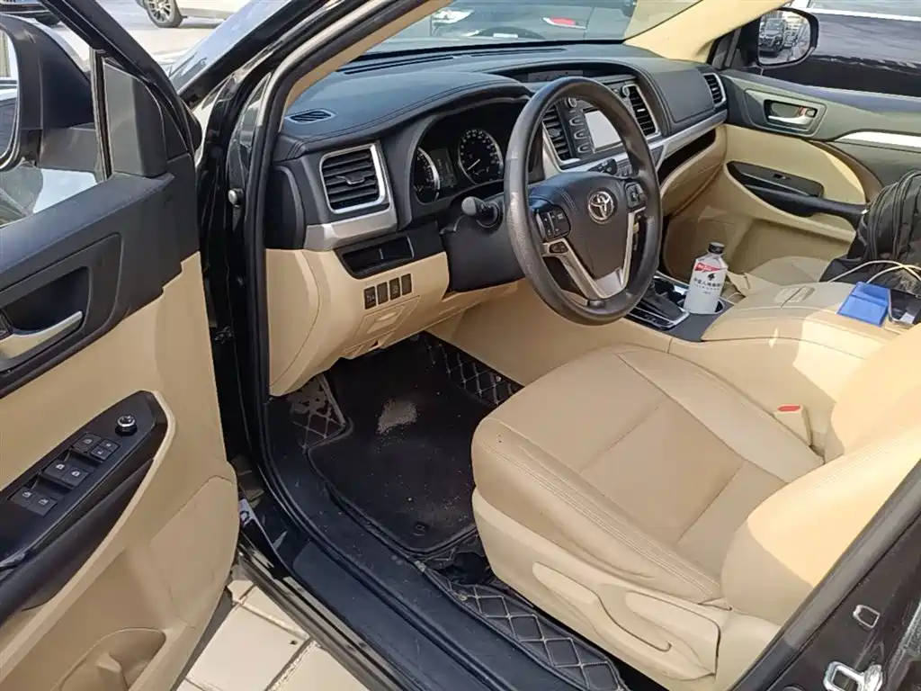 Toyota Highlander 2021 2.0T AWD Elite 7-Seater фото 23