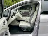 Фото 4 - MG MG4 EV