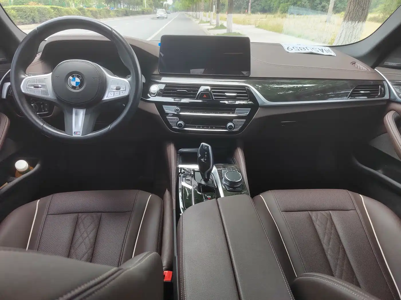 BMW 5 Series 2022 Model Second Facelift 525Li M Sport Package фото 4