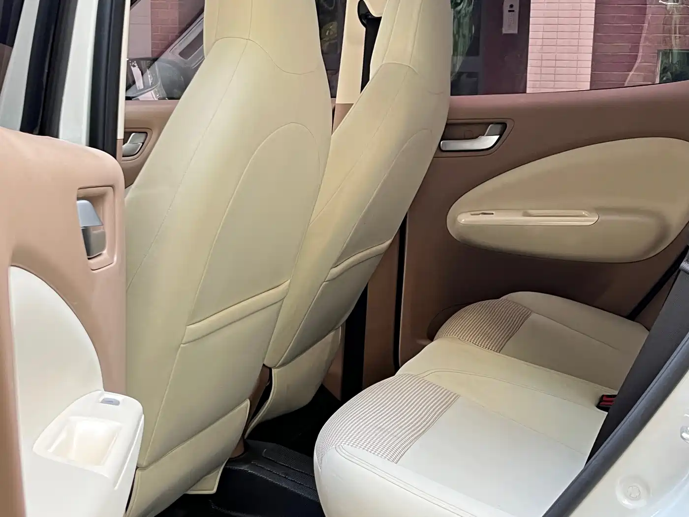 WULING AUTOMOBILE HONGGUANG MINIEV