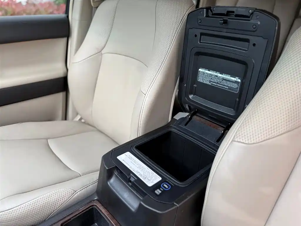 Toyota Prado 2010 4.0L Automatic VX NAVI фото 15