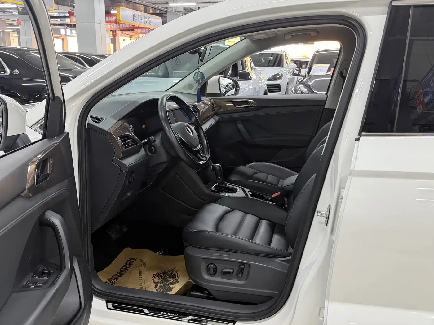 Volkswagen Tharu, миниатюра 10