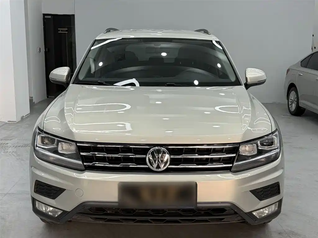 Volkswagen Tiguan L 2021 330TSI Automatic 2WD Comfort фото 24