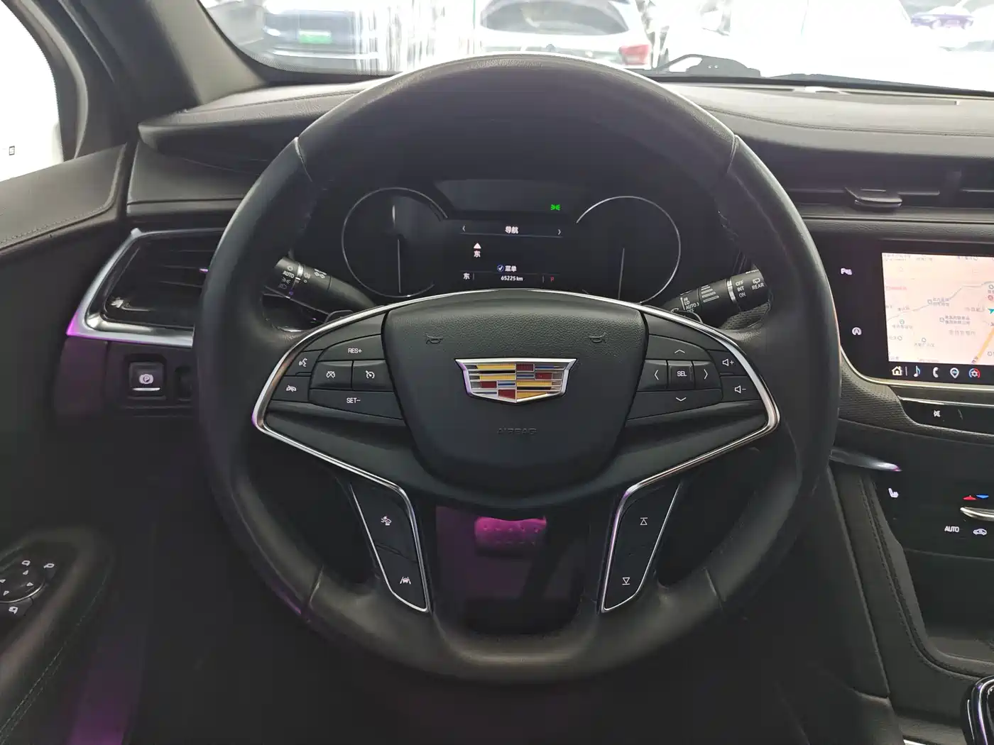 Cadillac XT5 2022 2.0T 2WD Luxury фото 7