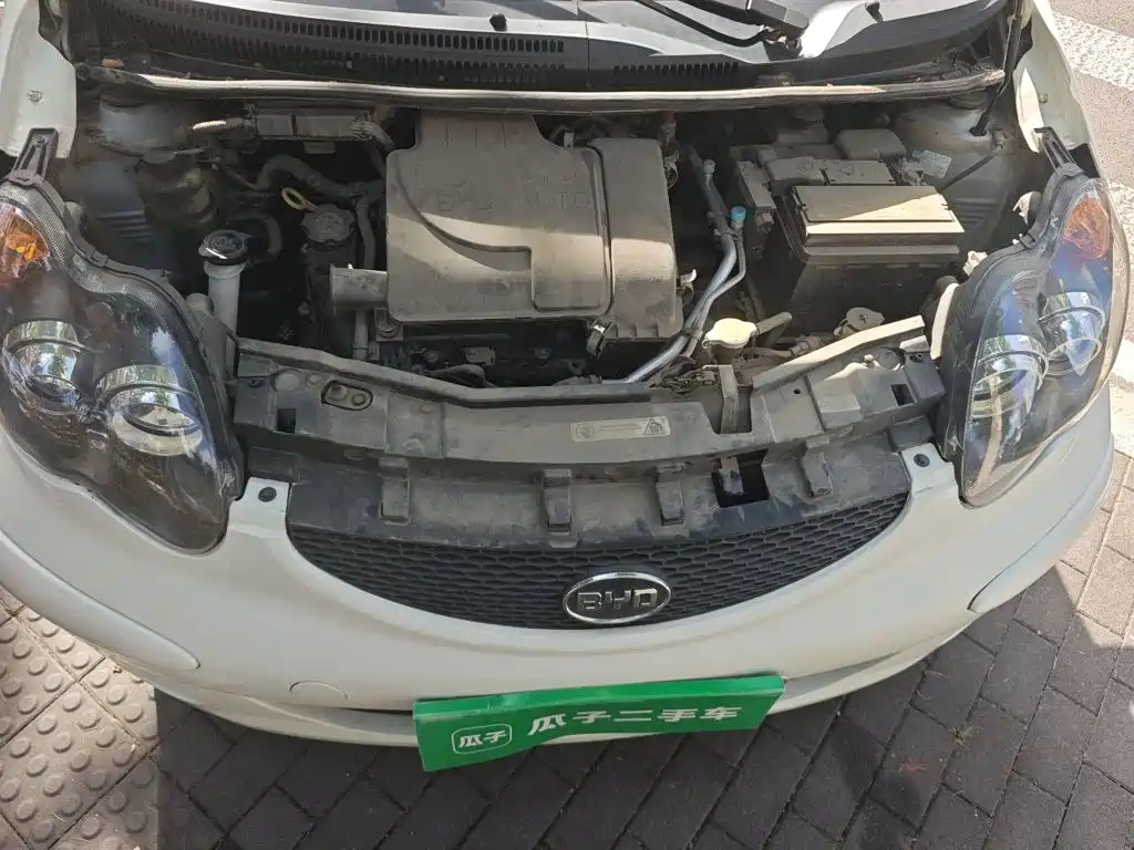 BYD F0 2014 2013 1.0L AMT Cool Edition