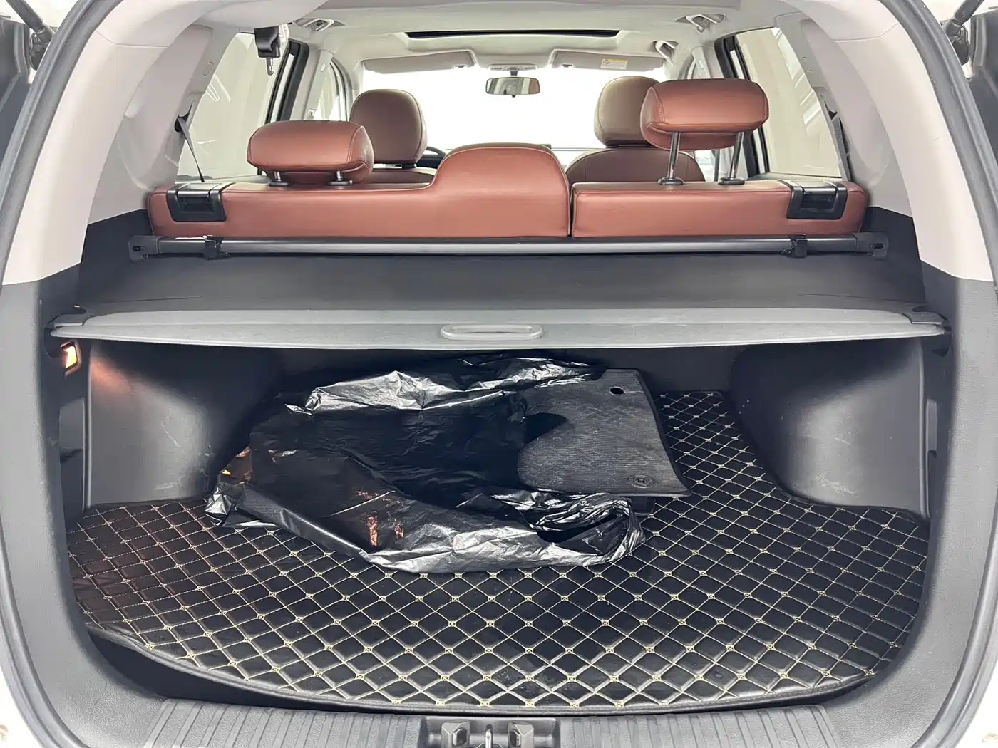 GEELY AUTOMOBILE VISION X6