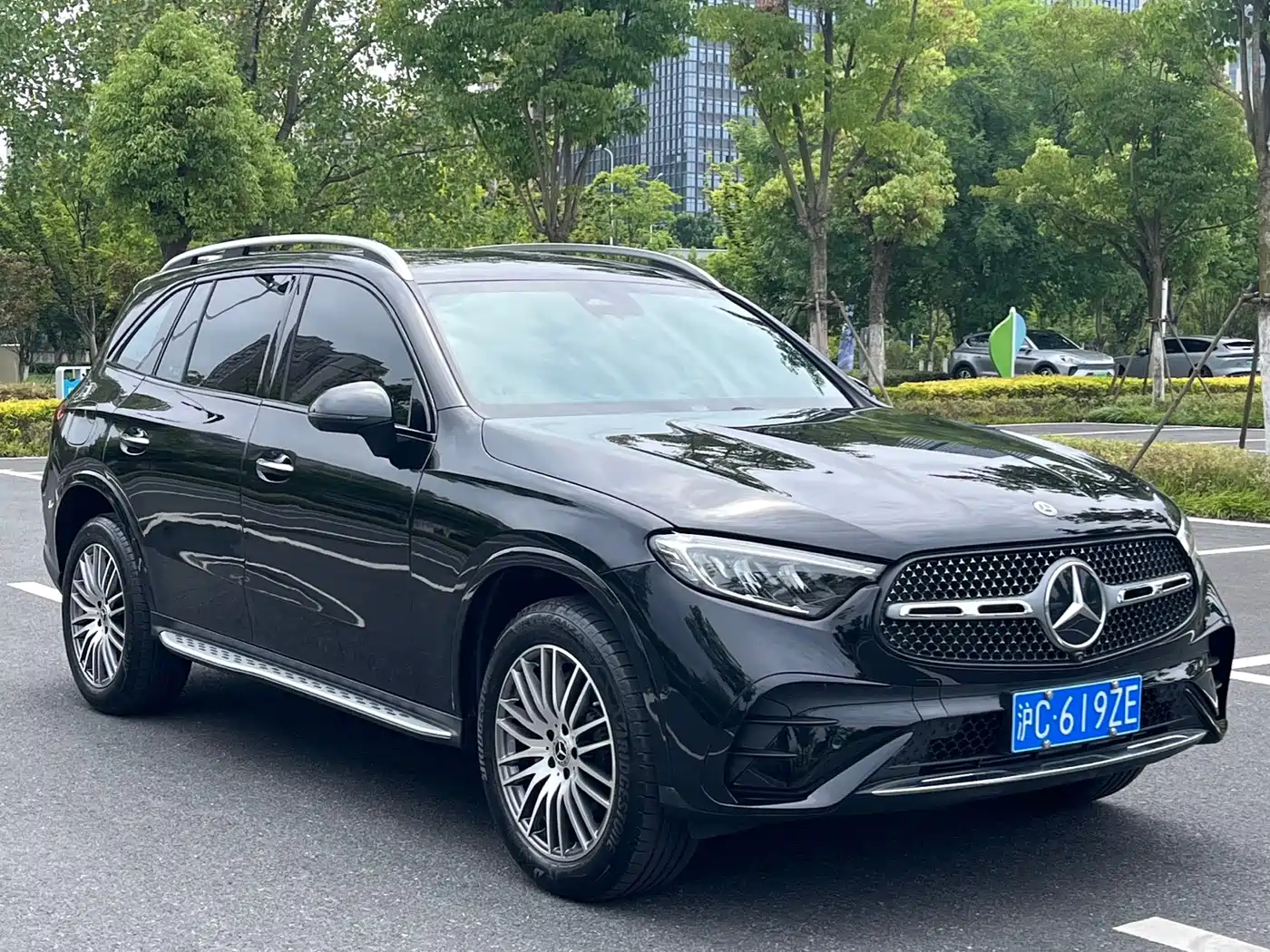 صورة 3 - Mercedes-Benz GLC