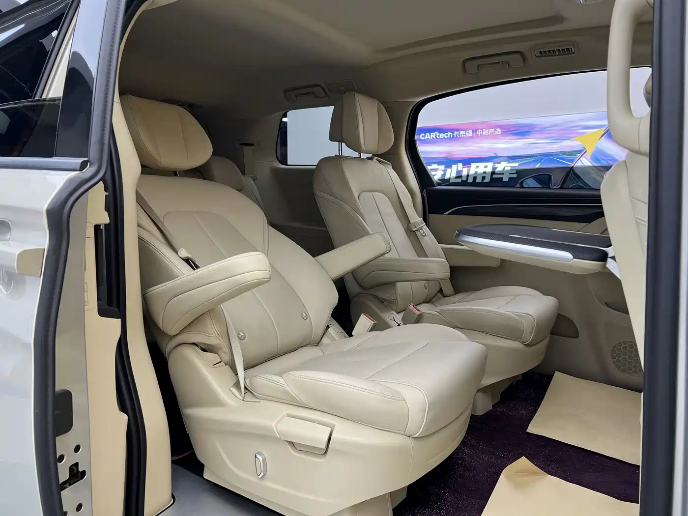 Buick GL8 2023 ES Landmaster Exclusive фото 19
