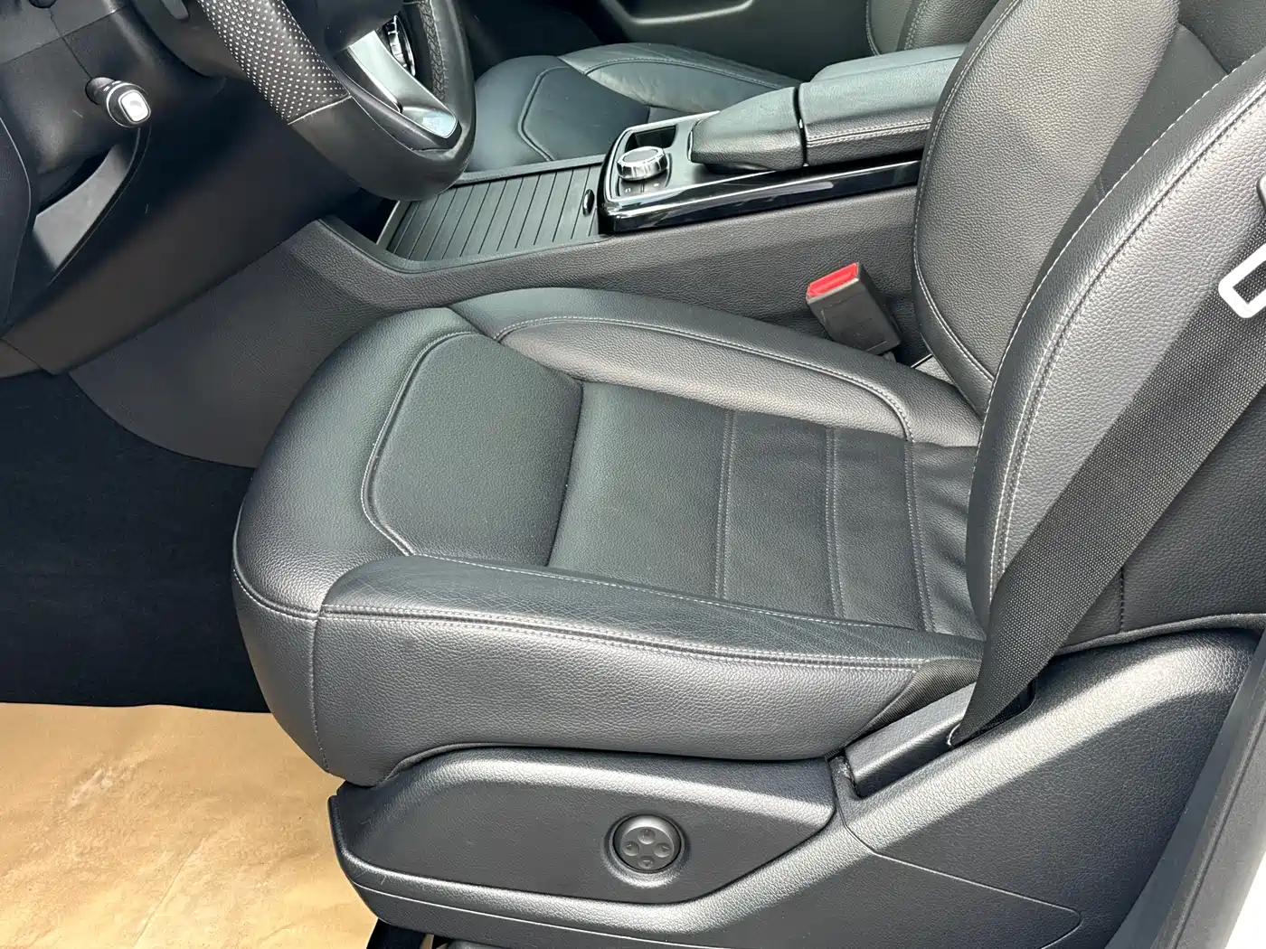 Mercedes-Benz GLE Coupe 2015 GLE 320 4MATIC Coupe SUV фото 11