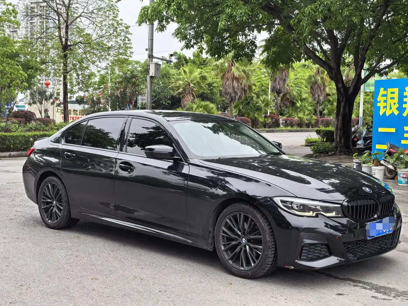 BMW 3 Series 2020 325Li M Sport Black Night Package фото 3