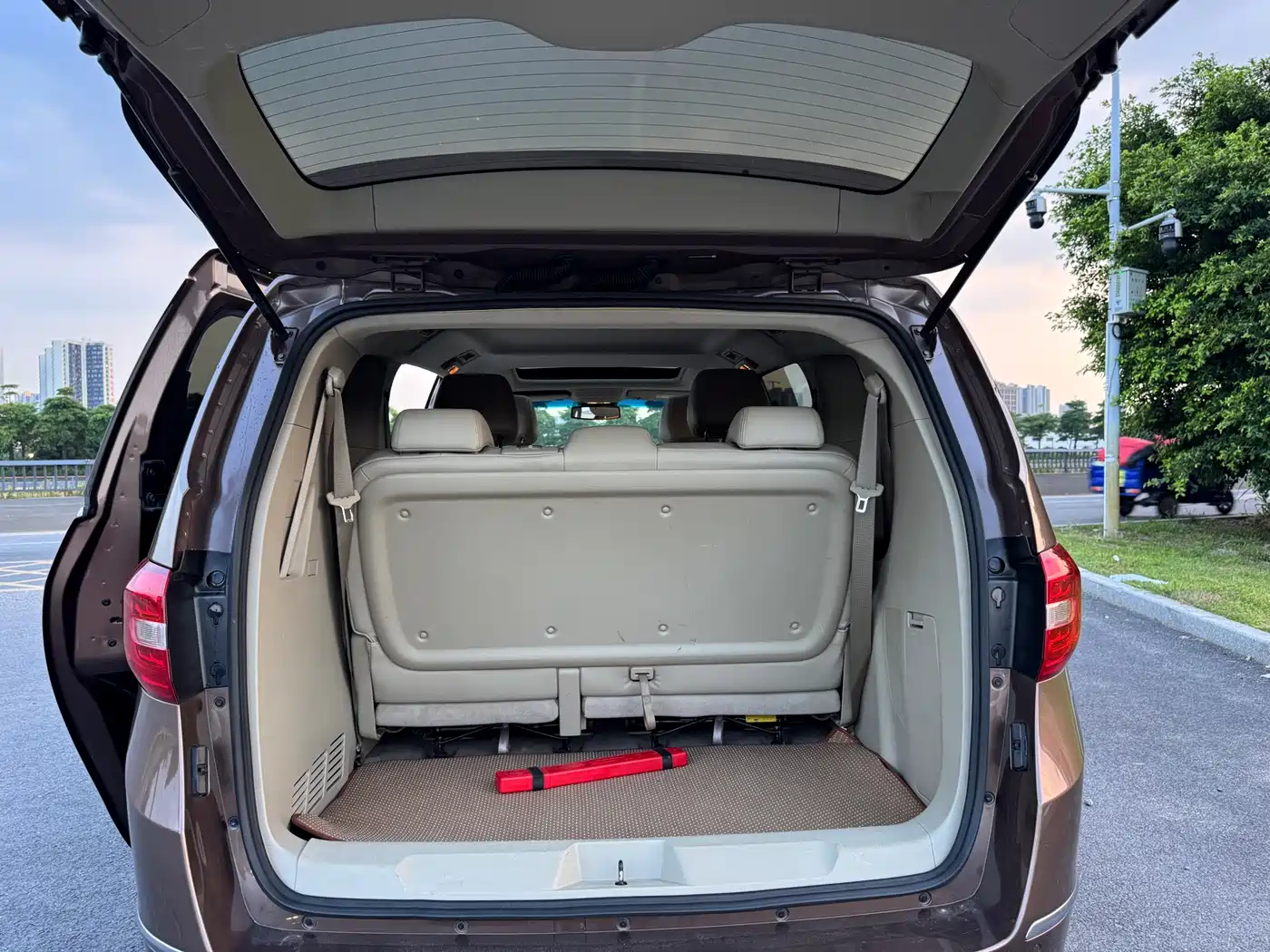 Buick GL8 2018 28T Luxury Model China VI фото 23