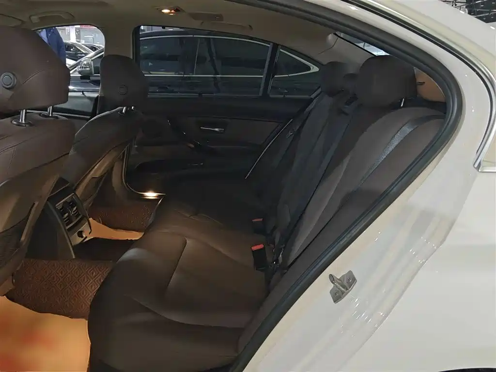 BMW 3 Series 2018 320Li Fashion Style фото 14